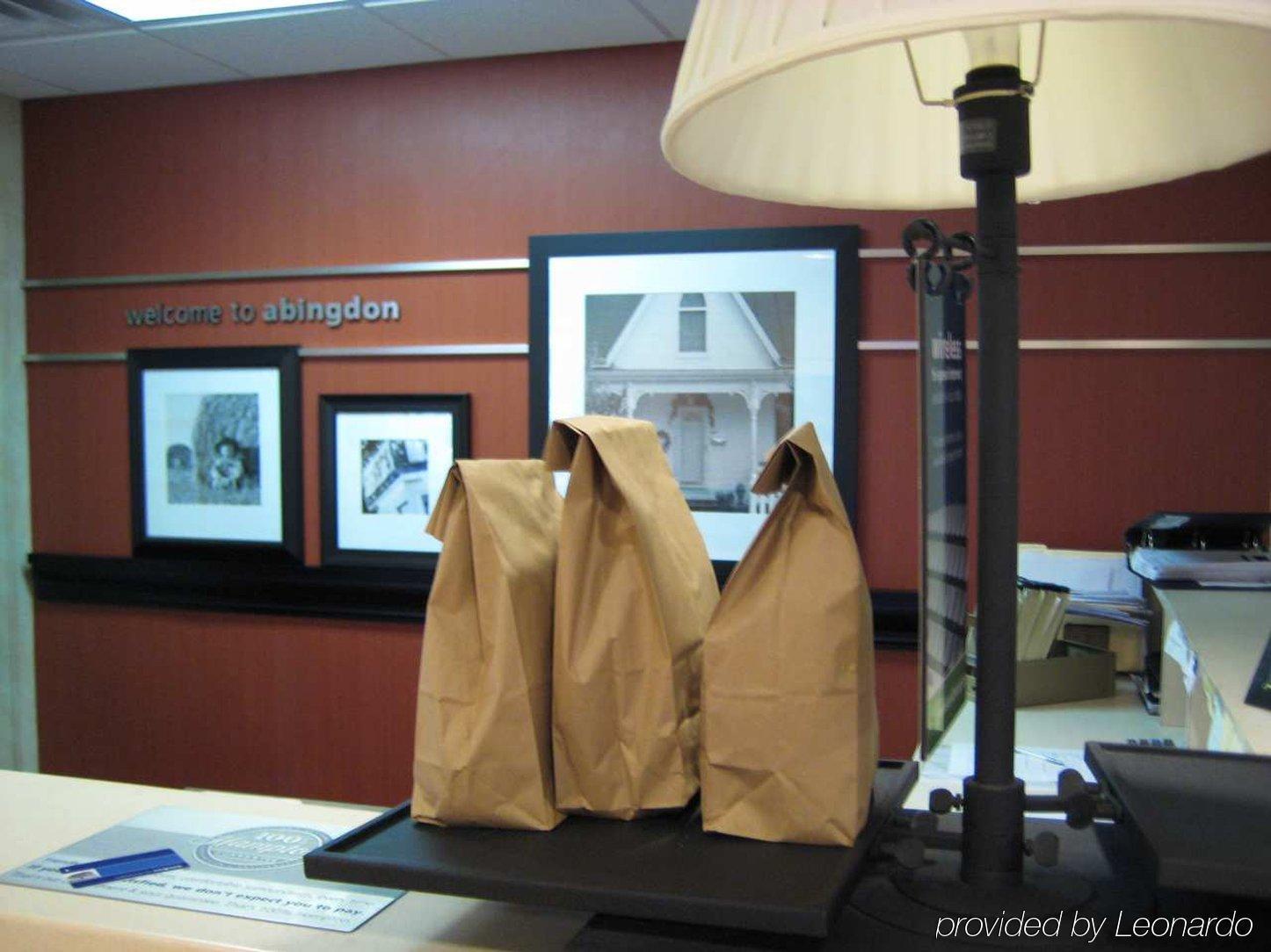 Hampton Inn Abingdon Interiér fotografie